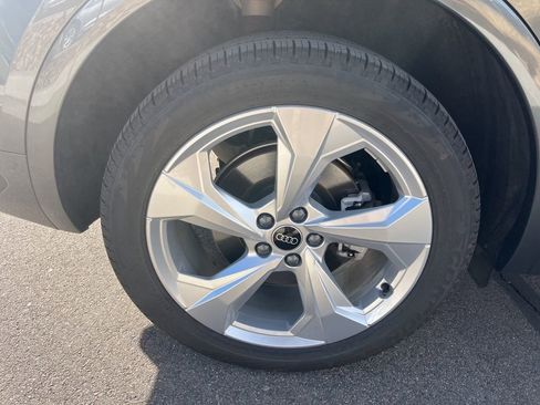 Used 2025 Audi Q5 2.0T Premium Plus w/ Premium Plus Package image 34