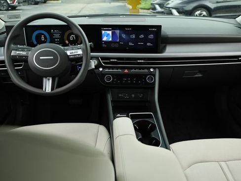 Used 2024 Hyundai Sonata SEL FWD image 25