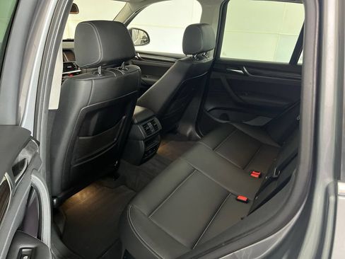 Used 2017 BMW X3 xDrive28i AWD/4WD image 25