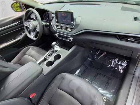 Used 2022 Nissan Altima 2.5 SV FWD image 20