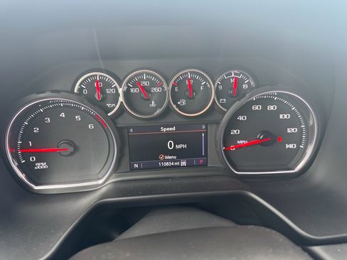 Used 2021 Chevrolet Tahoe Z71 w/ Rear Media and Nav Package image 23