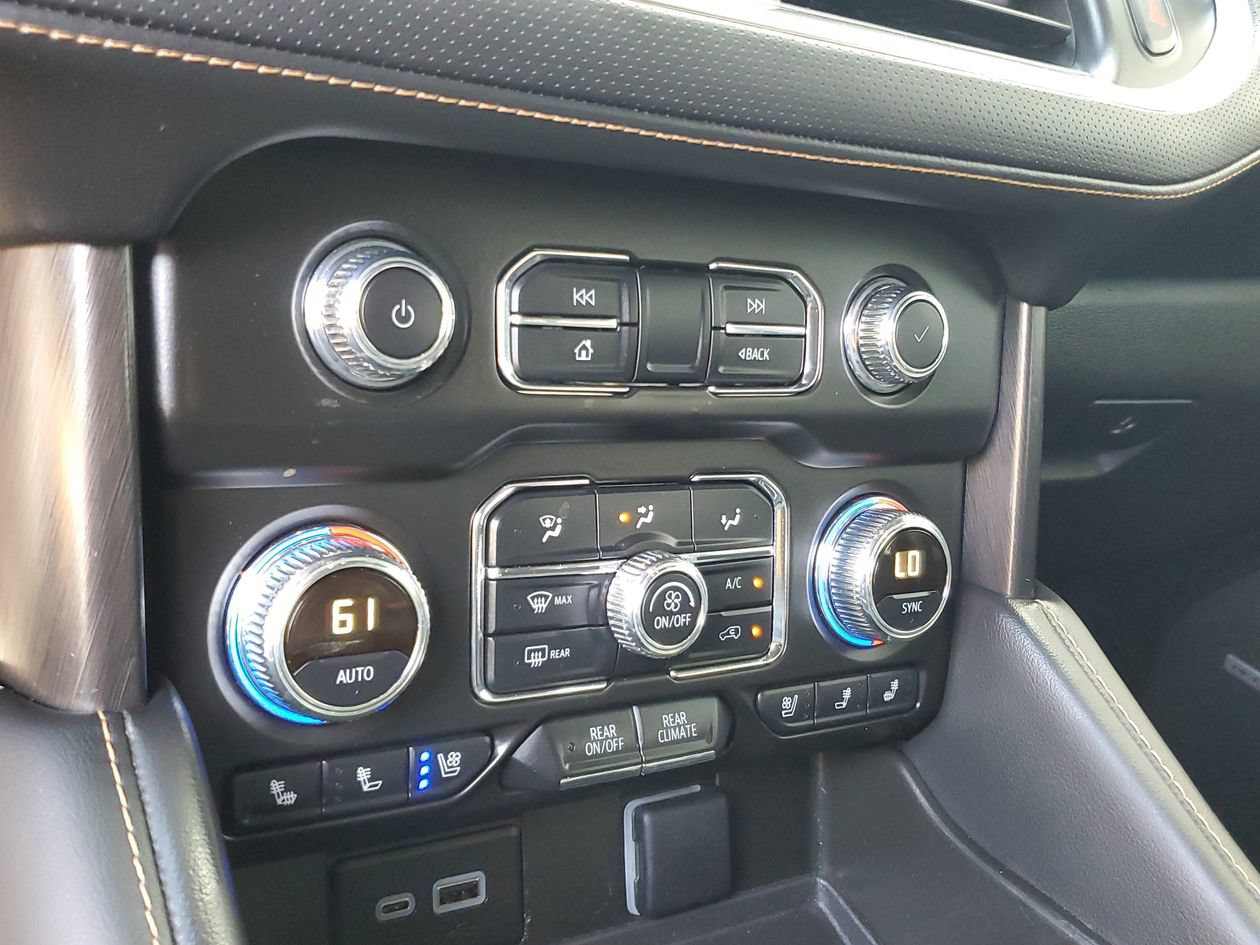 Used 2023 GMC Yukon AT4 w/ AT4 Premium Plus Package AWD/4WD image 22