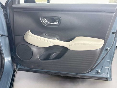 Used 2024 Honda HR-V EX-L image 17