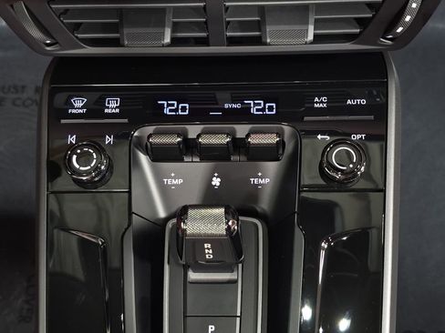 New 2026 Porsche 911 Carrera 4S image 19