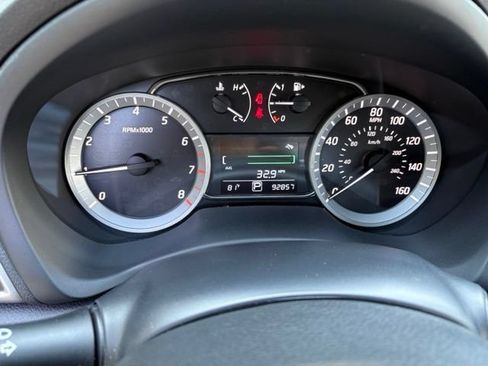 Used 2015 Nissan Sentra SV w/ Style Package FWD image 24