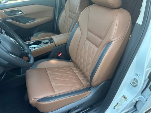 New 2026 Nissan Rogue Platinum AWD/4WD image 26