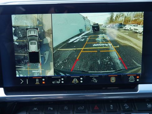 New 2026 Chevrolet Silverado 1500 LT w/ Z71 Off-Road Package image 17