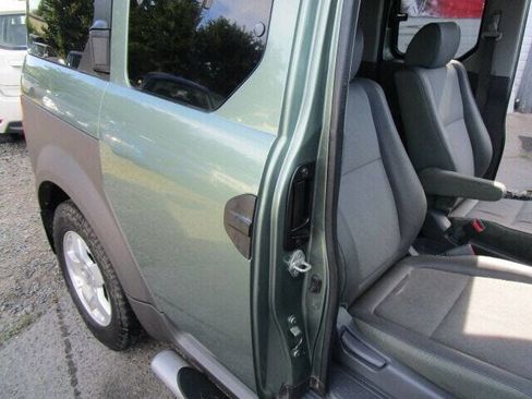 Used 2003 Honda Element EX image 19
