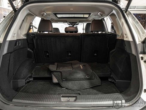 Used 2023 Nissan Rogue Platinum w/ Platinum Premium Package image 16