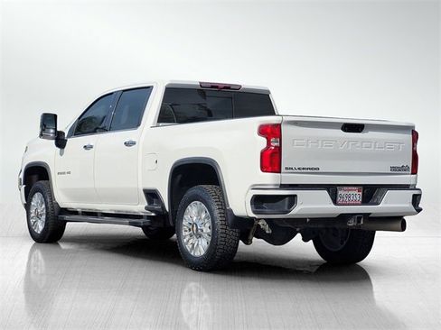 Used 2023 Chevrolet Silverado 2500 High Country w/ Z71 Off-Road Package image 7
