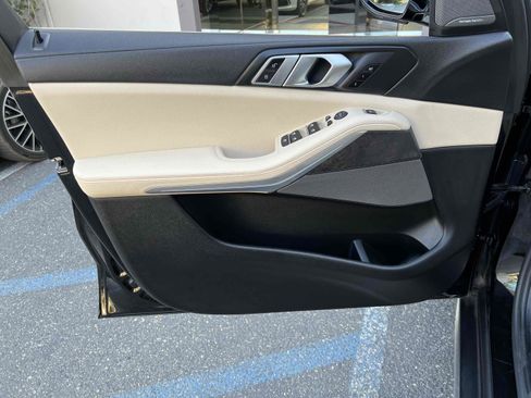 Used 2021 BMW X5 sDrive40i w/ Premium Package image 84