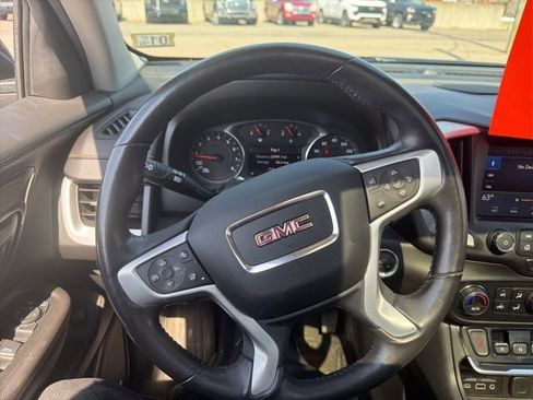 Used 2021 GMC Terrain SLT w/ Infotainment Package II image 18