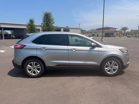 Used 2020 Ford Edge SEL w/ Convenience Package FWD image 3