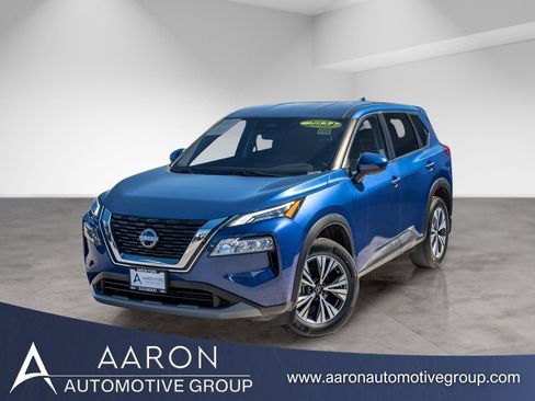 Used 2023 Nissan Rogue SV FWD image 1