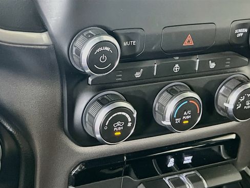 Used 2023 RAM 1500 Big Horn AWD/4WD image 19