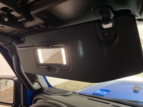 Used 2024 Jeep Wrangler Unlimited image 58