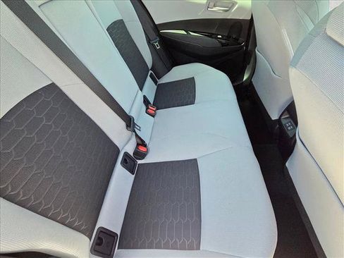 Certified 2025 Toyota Corolla SE FWD image 18
