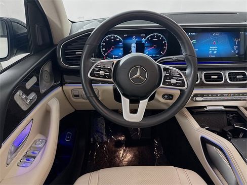 Used 2023 Mercedes-Benz GLE 450 4MATIC image 25