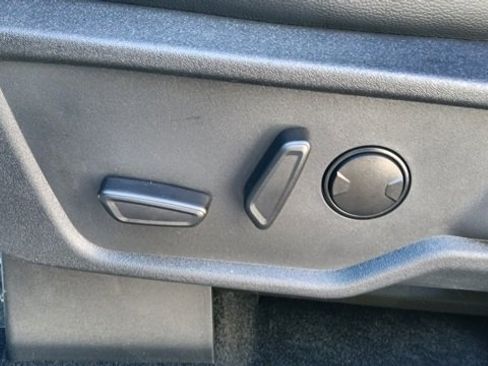 New 2025 Ford Bronco Badlands image 15