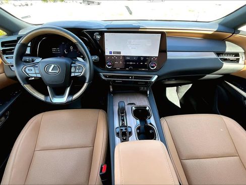Used 2025 Lexus RX 350 Premium w/ Accessory Package (Z1) image 16