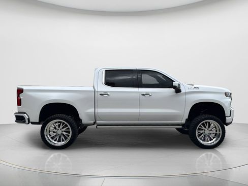 Used 2021 Chevrolet Silverado 1500 High Country w/ Technology Package image 25