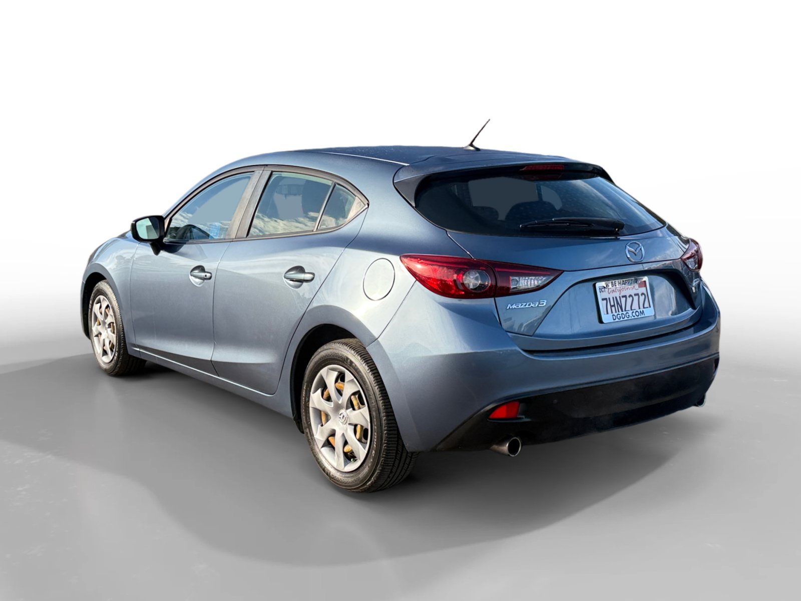 Used 2015 MAZDA MAZDA3 i Sport FWD image 3