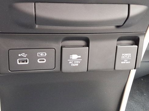 New 2026 Honda Odyssey Touring image 21