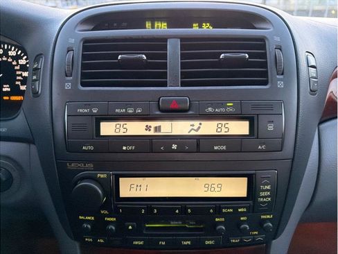 Used 2005 Lexus LS 430 image 20