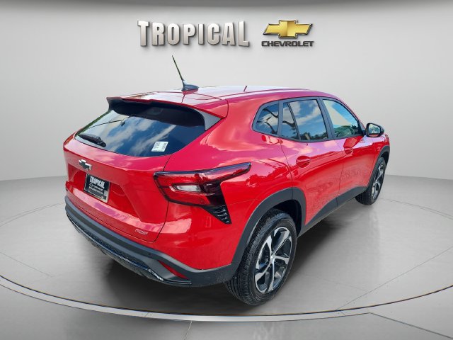 New 2026 Chevrolet Trax RS w/ Driver Confidence Package FWD image 5