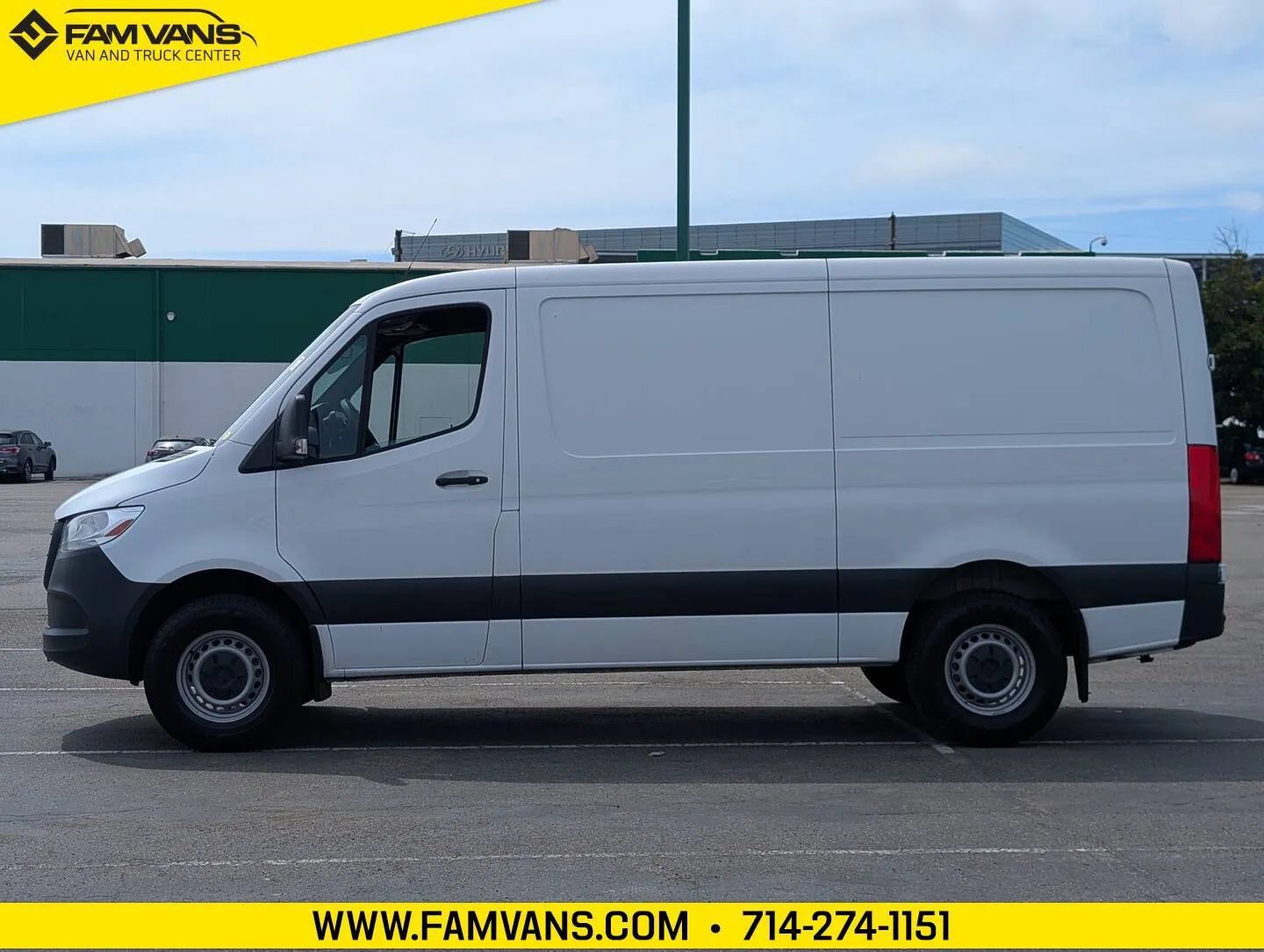 Used 2023 Mercedes-Benz Sprinter 1500 image 4