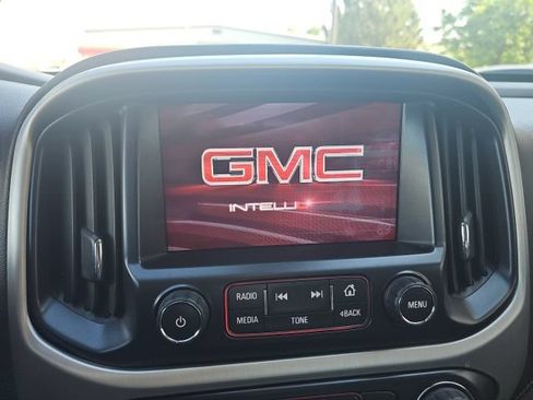 Used 2016 GMC Canyon SLT w/ Driver Alert Package AWD/4WD image 14