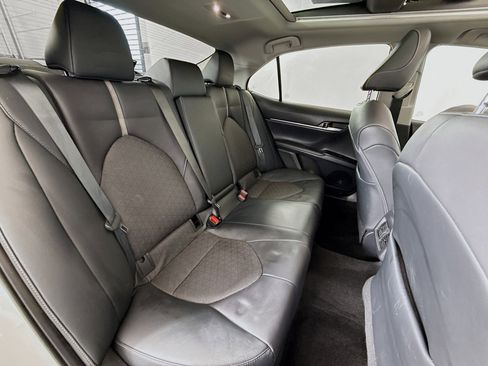 Used 2020 Toyota Camry XSE image 25