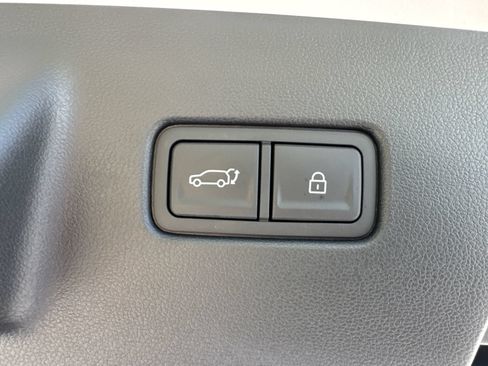 Used 2026 Hyundai Palisade Limited FWD image 19