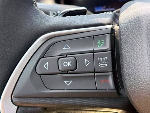 Certified 2024 Jeep Grand Cherokee Altitude AWD/4WD image 22