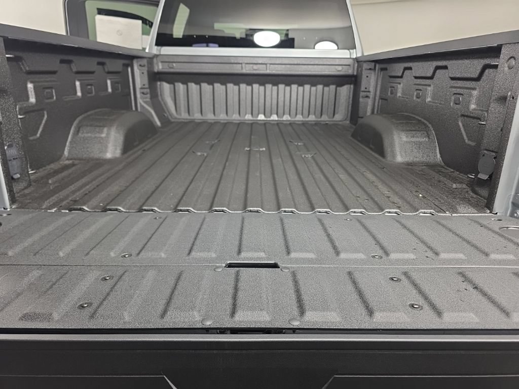 New 2026 Chevrolet Silverado 2500 Custom w/ Custom Value Package AWD/4WD image 31