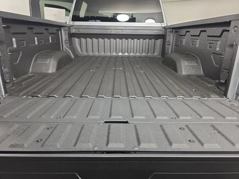 New 2026 Chevrolet Silverado 2500 Custom w/ Custom Value Package AWD/4WD image 31