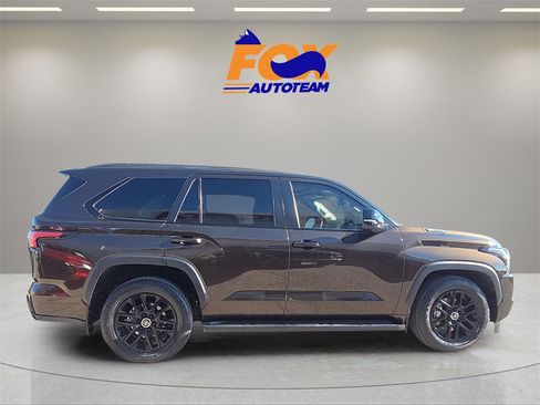 Certified 2024 Toyota Sequoia Limited image 6