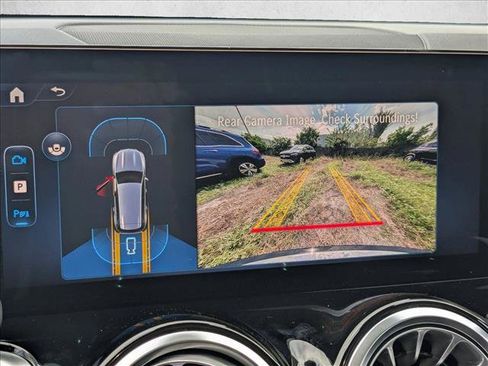 New 2026 Mercedes-Benz GLB 250 image 12