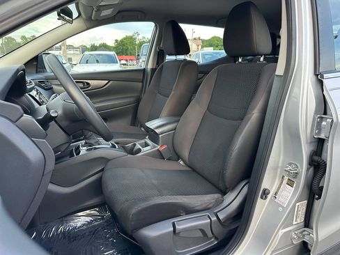 Used 2018 Nissan Rogue Sport S FWD image 16