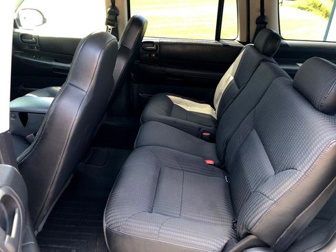 Used 2003 Dodge Durango Sport image 27
