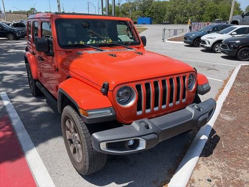 Used 2020 Jeep Wrangler Unlimited Sahara AWD/4WD image 2