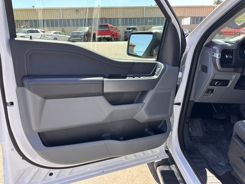 Used 2025 Ford F150 XLT w/ Equipment Group 301A Standard image 15