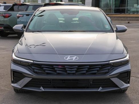 New 2026 Hyundai Elantra Limited image 2