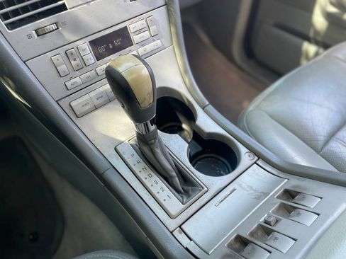 Used 2003 Lincoln Aviator AWD image 21