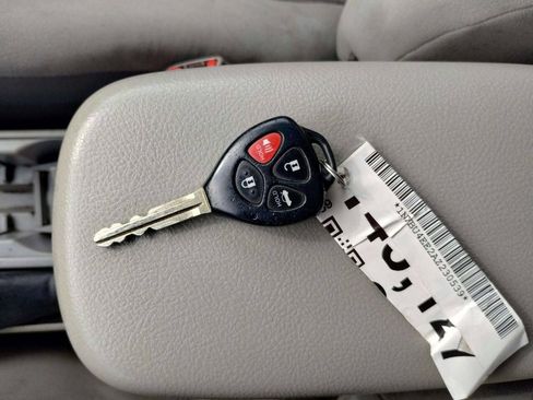 Used 2010 Toyota Corolla LE FWD image 29