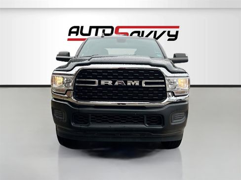 Used 2022 RAM 2500 Big Horn image 2