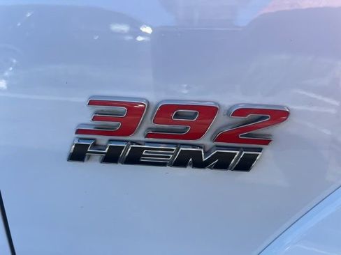 Used 2022 Dodge Charger Scat Pack RWD image 9