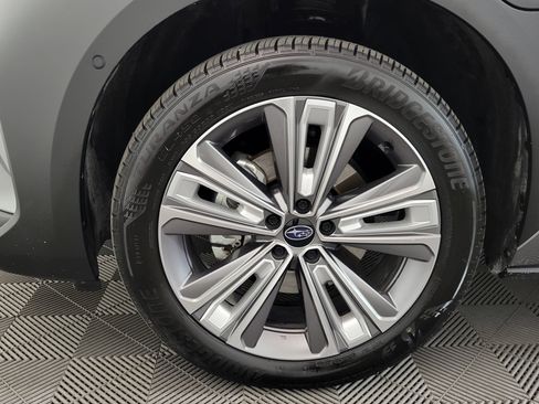 Used 2025 Subaru Solterra Limited image 10