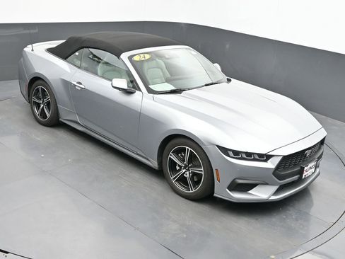 Used 2024 Ford Mustang Premium RWD image 36