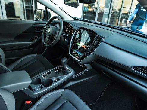 Used 2025 Subaru Crosstrek 2.0i Premium image 26